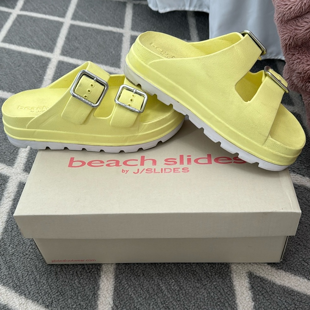J Slides Beach Slides size 7